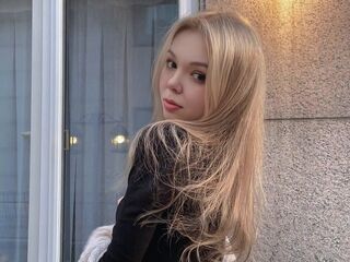 AnnaSebastian Live Cam live cam Spitting