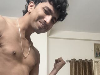 KaranSmith VIP live cam wide hips