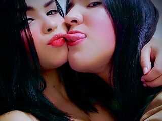 KiaraAndPollyy Freecam live cam Latin