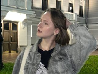 KrissyJn Chats live cam tiny tits