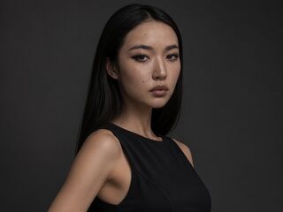 LeeanneBossley Live Cam live cam natural