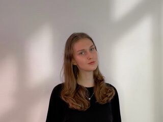 MargTamas Live Cam live cam shower