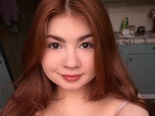 RosaAmourLoves Blowjob live cam locker room