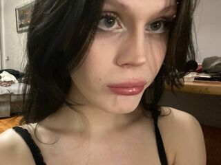 VioletWade Uncut live cam shorts